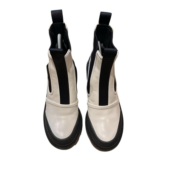 Tory Burch Black & White Chelsea Lug-sole Heeled Ankle Boot Sz: 9.5 - Picture 4 of 11